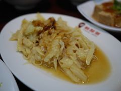 笋-胡须张鲁肉饭(台北大安店)