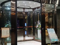-山明水秀大饭店