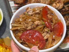 -威记烧嘢·南宁烧烤·超级生牛(绿地店)