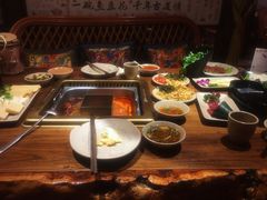 -东巴人鱼豆花火锅(幸福街店)