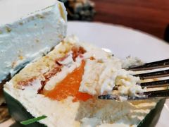 -Fridi Patisserie Cafe