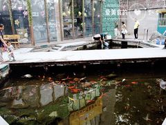 -泉乐坊步行街(烟酒特产平价超市店)