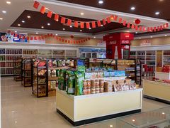 -小昆山服务区-停车场