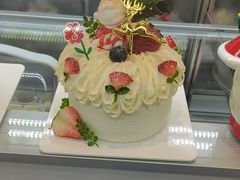 -花花卷卷·鲜食蛋糕(静安久光百货店)