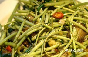 Bamboo Shoot and Preserved Meat Stir-fry