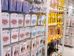 -名创优品(山东青岛华润万象城店)