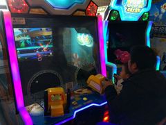-星悦蓝海欢乐园(石路天虹店)