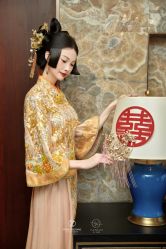 -桃子造型婚纱礼服(凤起广场店)