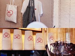 -happy coffee roastery