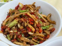 酸萝卜牛肚丝-笨罗卜浏阳菜馆(龙华鹏润达店)