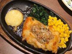 铁板蒜味鸡排-萨莉亚意式餐厅(龙阳广场店)