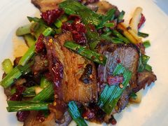 湘西腊肉炒蒜苔-望湘园·湖南菜(宏伊店)