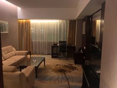 -广州白云机场雅高铂尔曼大酒店