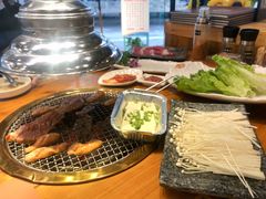 -万兴佳烤肉·长白山老味道(东岸里店)