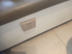 大堂-星巴克臻选(上海淮海百盛购物中心店)