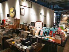 -光海书局(南京东路第一百货店)