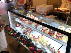 -花花卷卷·鲜食蛋糕(静安久光百货店)