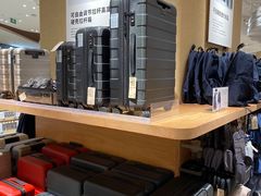 -七鲜超市(瑞虹天地太阳宫店)