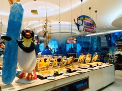 自助取餐区-帝企鹅自助餐厅•儿童岛•真企鹅(长隆企鹅酒店)