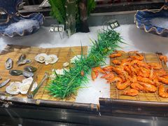 -金马门国际美食百汇(珞喻路店)