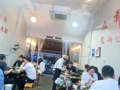 -黄潇洒老火锅(九眼桥宏济巷店)
