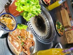 -马路牙子烧烤音乐酒馆(望京店)