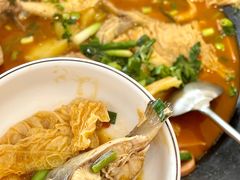 -老刘生态大鱼坊铁锅炖鱼(赛马场店)