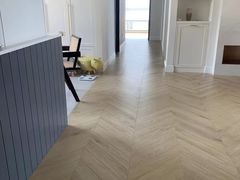 -百安居装修建材卖场(泰然店)