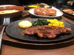 -萨莉亚意式餐厅(杭州滨江天街店)