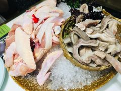 -洪氏嗨捞·猪肚鸡火锅(阳光天地店)