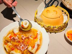 老坛酸椒炒鱿鱼筒-小炳胜(北京路店)