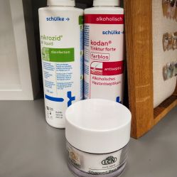 -摩睫+皮肤管理·科学美容中心