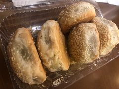 蟹壳黄-国际饭店·帆声西饼屋(黄河路店)