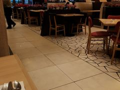 -必胜客(滨江店)