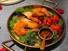 -弦月窗LUNETTE BY AMANDA(复兴路店)