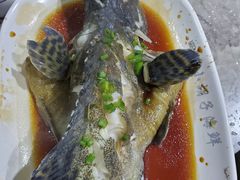 -四川小胡子海鲜(丁村万人海鲜广场店)