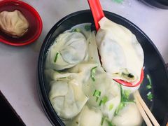 菜肉馄饨-万寿斋(山阴路店)
