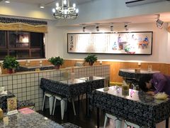 大堂-八两八金·莱芜特色炒鸡(市南漳浦路店)