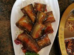 -小天鹅火锅·一线江景洪鼎旗舰店(洪崖洞店)