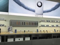 -华为授权体验店(中山公园来福士)