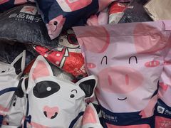 -良品铺子(五角场万达店)