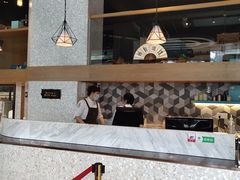 -莎琳娜食品有限公司·蛋糕店