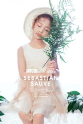 -拾花摄原创婚纱摄影