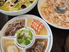 -翠山·映月湖景餐厅(映月湖公园店)