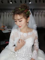 -雪莉美妆婚纱馆