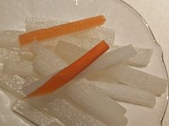 -八府香鸭·啫啫煲(华山路店)