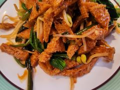 -路边边.炒菜烧烤.音乐餐厅(良乡长虹店)