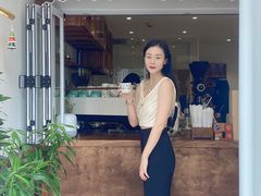 -Line来恩咖啡(石厦花园店)