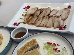 -汤臣·空中餐厅·严选粤菜(石湾世博广场店)