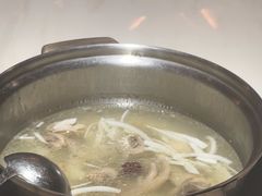 -喃喃椰·糟粕醋·椰子鸡火锅(七堡花园店)